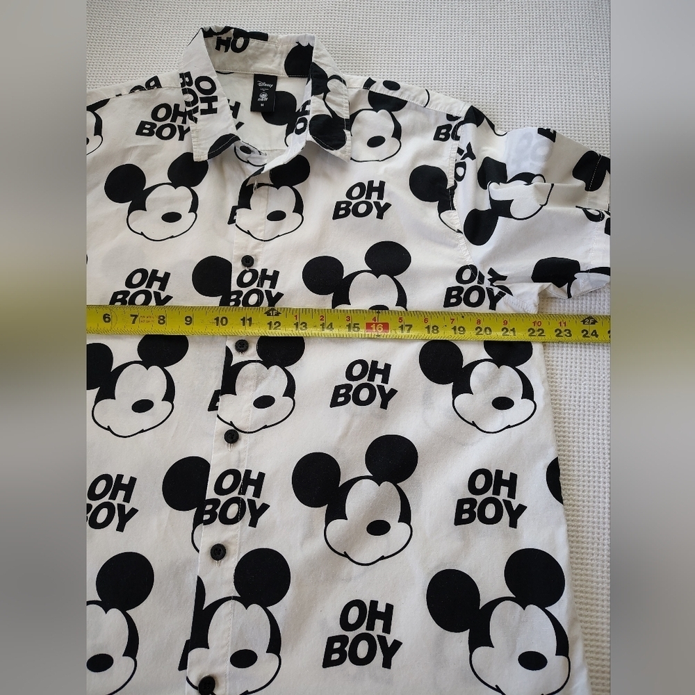 Disney Collection By Neff Men's Casual Black and White Mickey Mouse Shirt Size M - Picture 4 of 9
